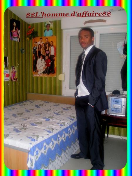 $$$L'homme d'affaire$$$